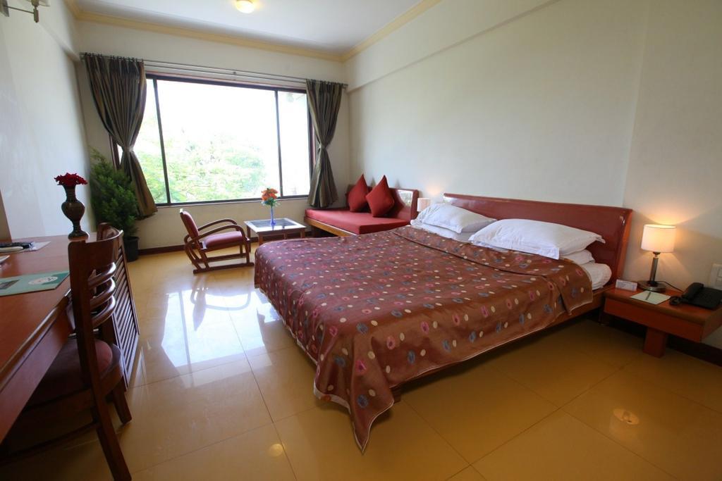 Shilpi Hill Resort Saputara Δωμάτιο φωτογραφία
