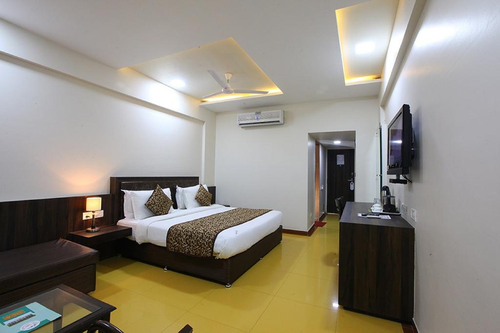 Shilpi Hill Resort Saputara Δωμάτιο φωτογραφία